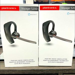 2 brand new Plantronics voyager 5200 Bluetooth headsets